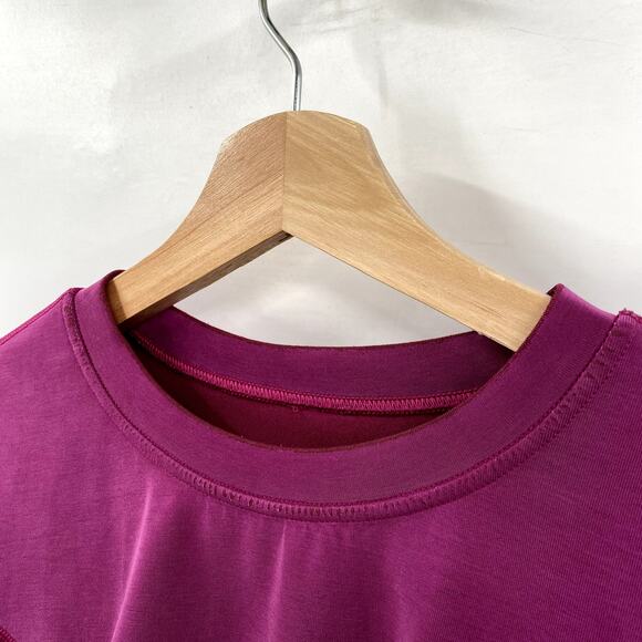 Lululemon Softstreme Gathered T-Shirt - Picture 5 of 6